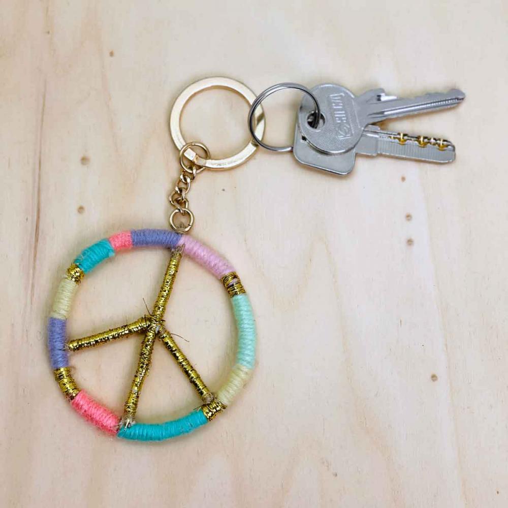 Schlüsselanhänger "Love&Peace", Peace pastell