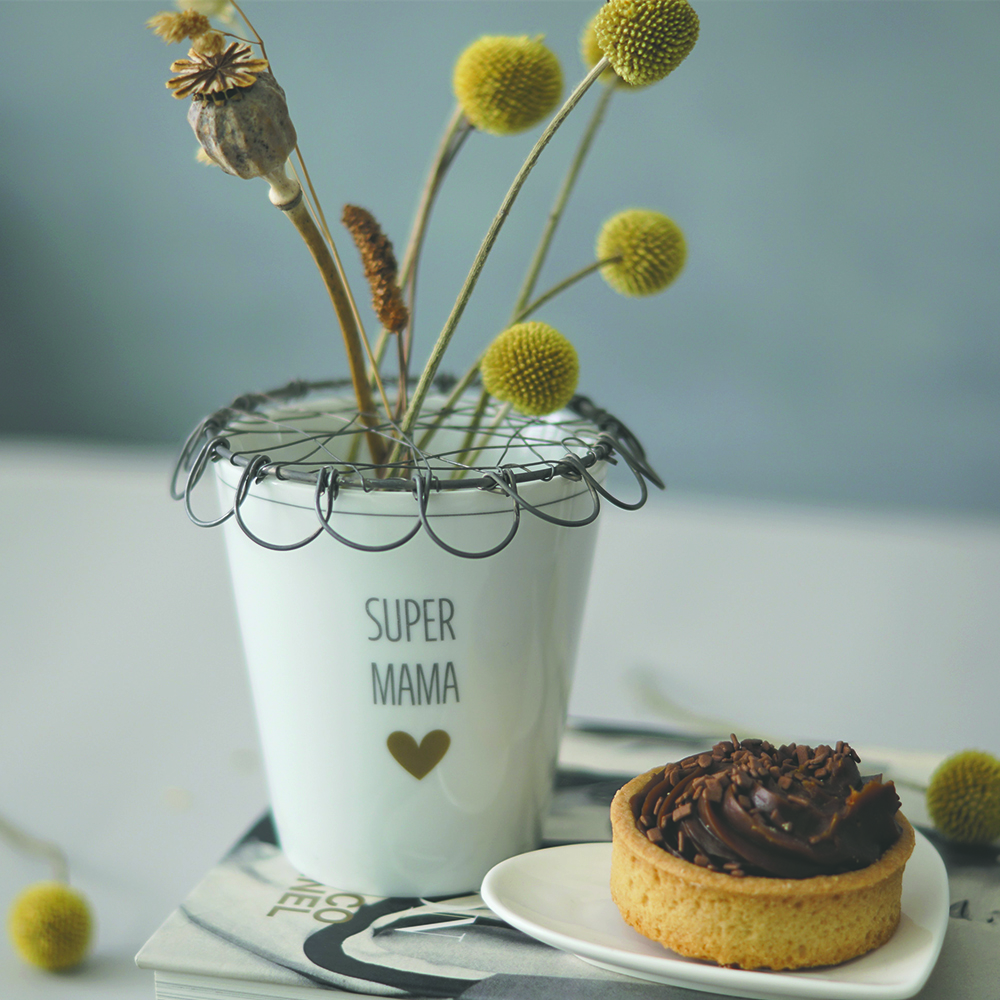 (2. Wahl) Tasse "Super Mama", grau mit goldenem Herz
