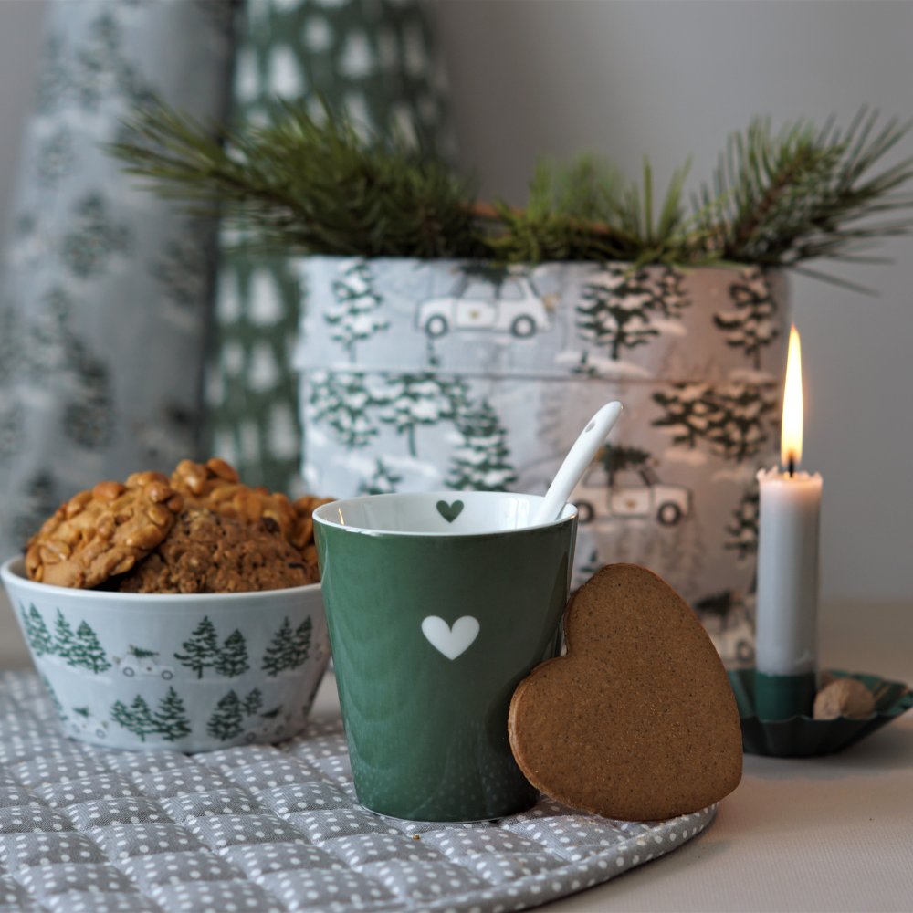 Tasse dunkelgrün/olive, Herz, Happy mug
