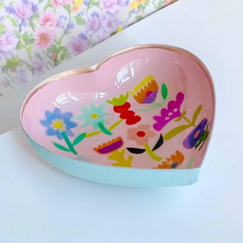 Herzschale, Bold Flowers