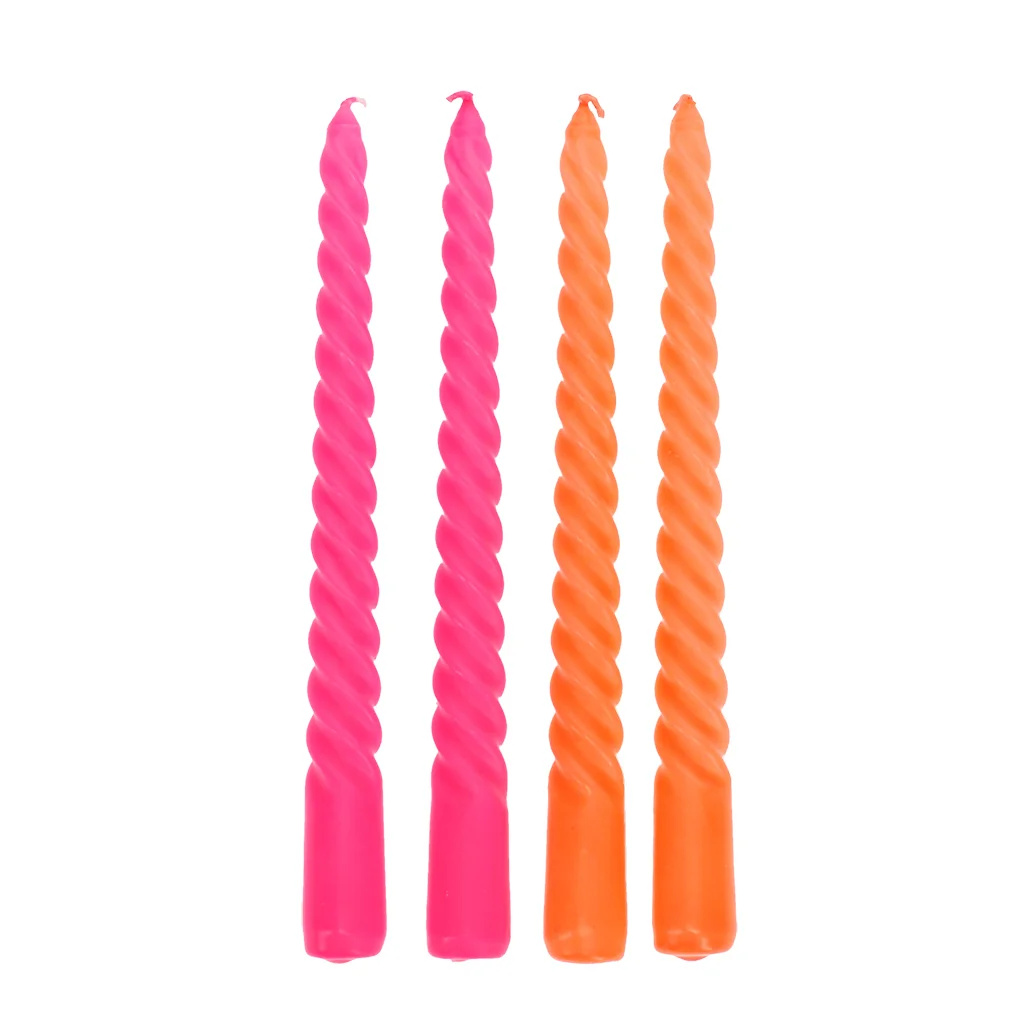 Gedrehte Kerzen, leuchtendes Pink und Orange (4er-Set)