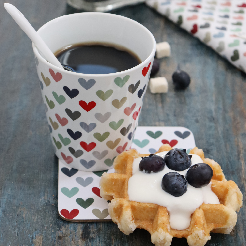 Tasse "Harlekin heart", bunte Herzen