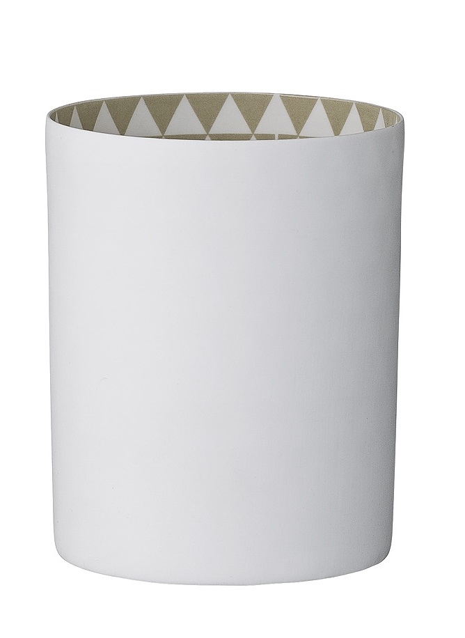Bloomingville Windlicht mit grafischem Dreiecksmuster innen in grau/beige, außen weiß