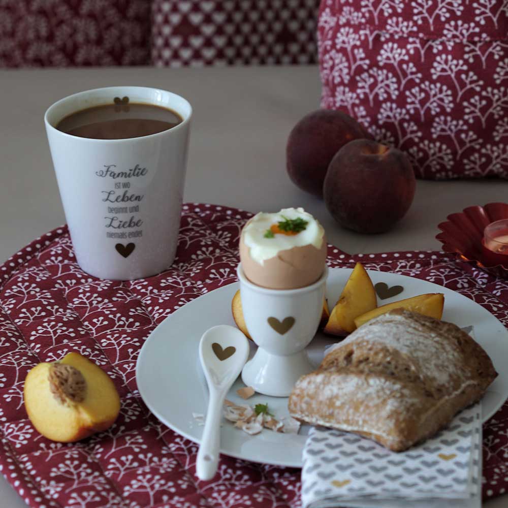 Tasse "Familie ist wo Leben beginnt und Liebe niemals endet", grau/gold