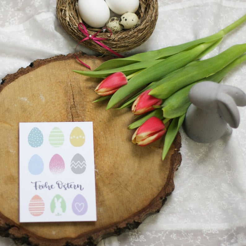 Postkarte „Frohe Ostern“, mit bunten Ostereiern