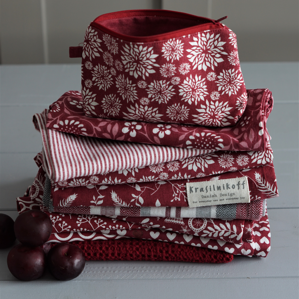 Geschirrtuch, "Blumen und Ranken", rosa-rot